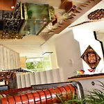 酒店 Golden Rock 凯梅尔