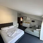 Szálloda Golden Rock Kemer