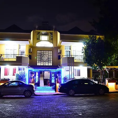 Golden Rock Kemer
