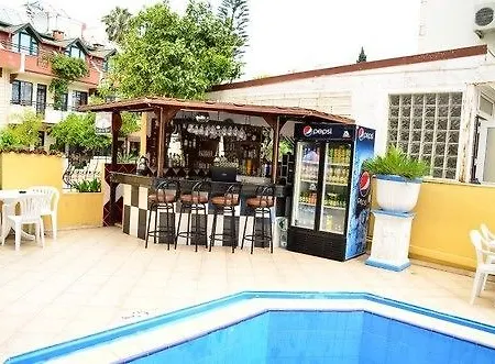 Golden Rock Hotel