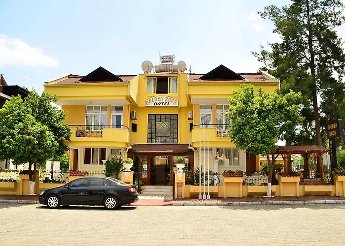 Golden Rock Hotell *